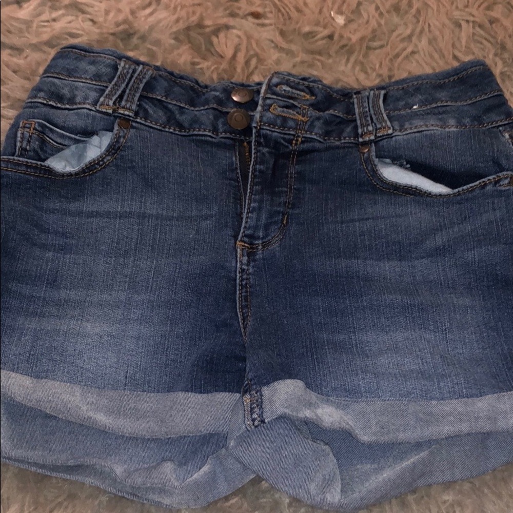 Blue spice jean shorts